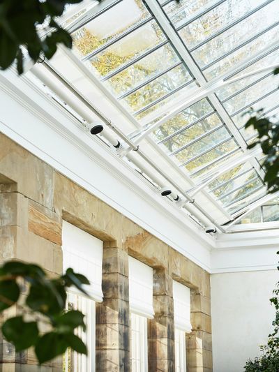 Systèmes Skylight, SG 8600, Versascreen 1-10%, The Camellia House, Wentworth, South Yorkshire, United Kingdom